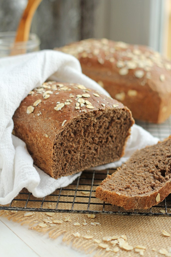 Outback Steakhouse Honey Wheat Bread